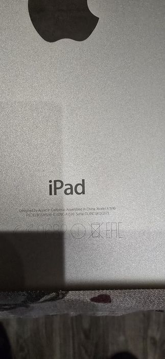 Таблет Ipad mini 3