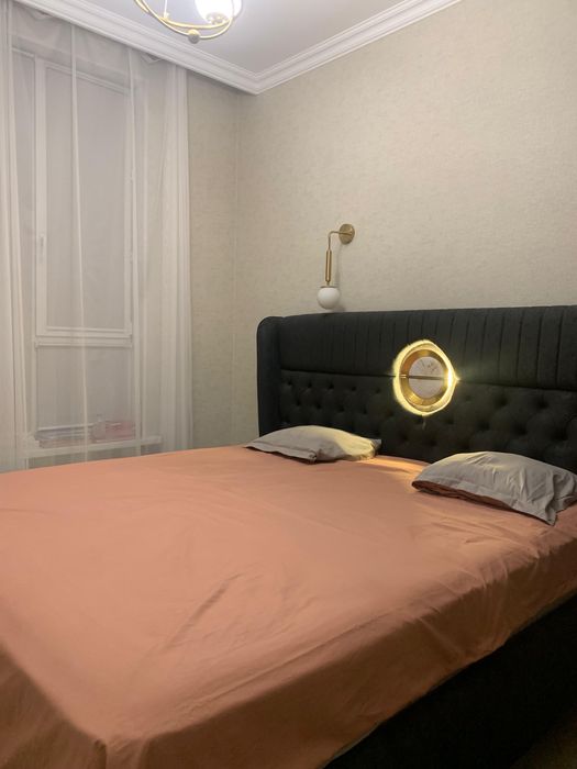 Двухспальный кровать