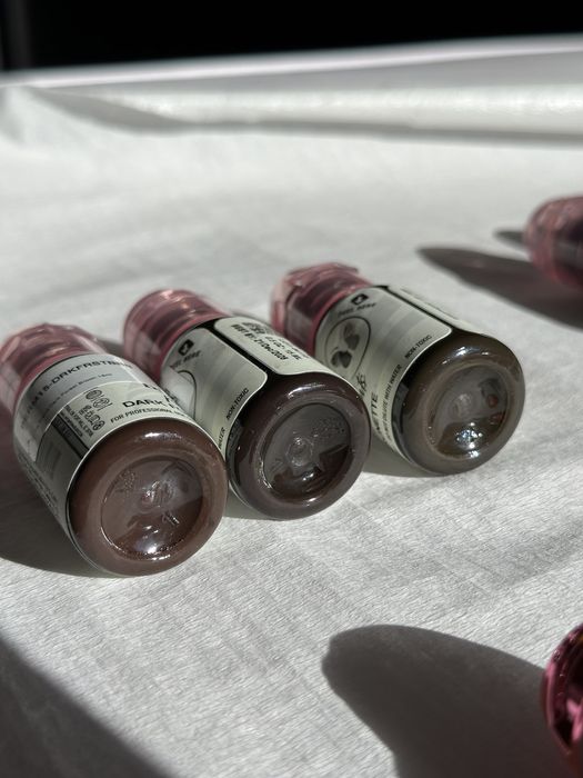 Професионална Боя за перманентен грим PermaBlend