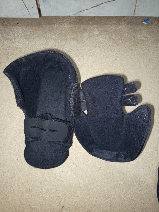 Продам Ботинок Барука