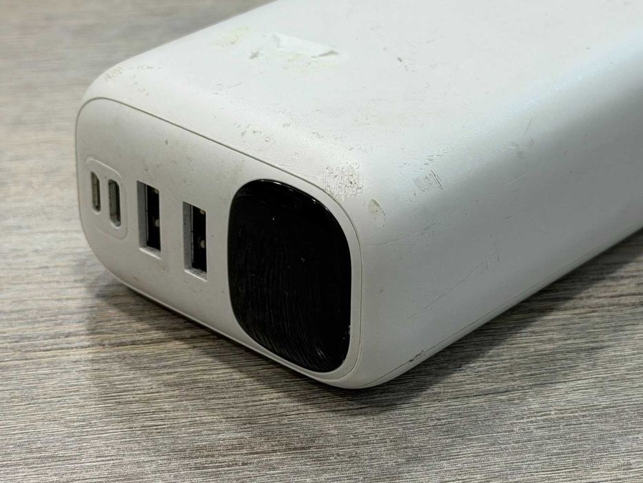 Преносима батерия 30000mAh