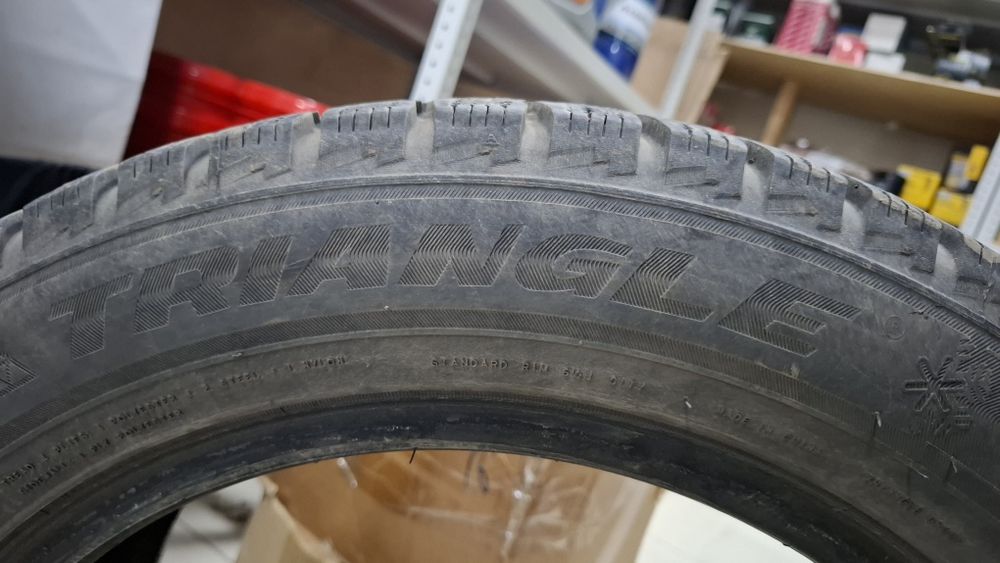 Шины зимние TRIANGLE 205/ 55/ 16