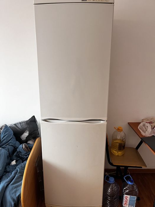 Продам холодильник