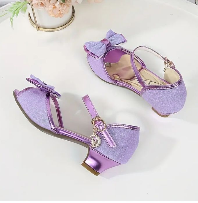 Лилави детски официални сандали