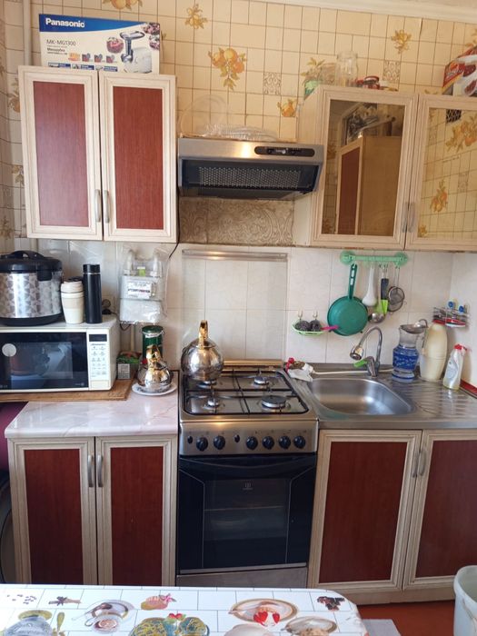 Кухонный гарнитур