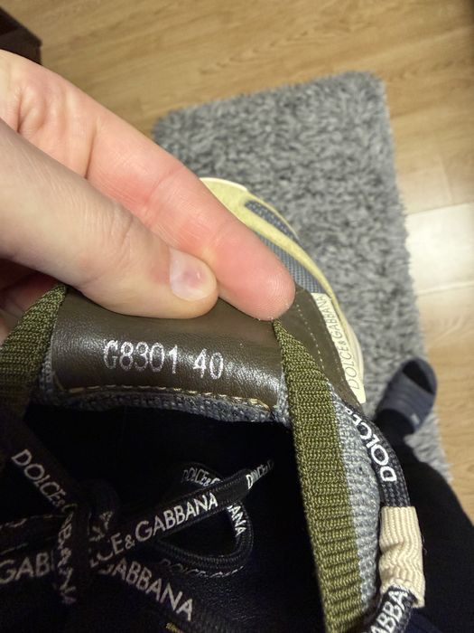 Vand adidasi dolce gabbana marimea 41