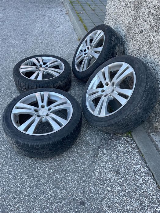 Гуми с джанти 225/45/17 за Mercedes-Benz