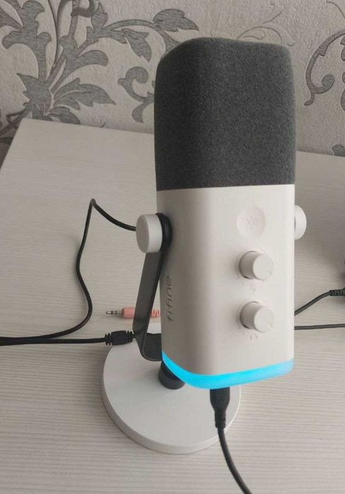 Микрофон Fifine белый