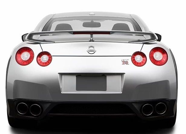 Запчасти GTR R35 бампер, диффузор, усилитель, воздуховод