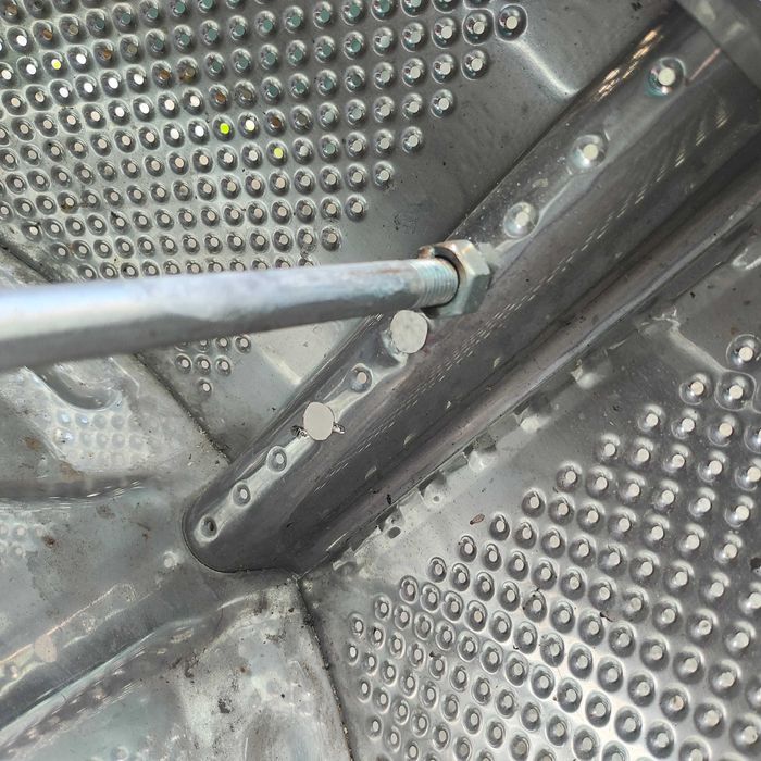 Барбекю направено от казан на пералня - неръждавейка