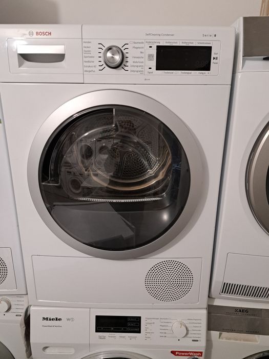 Uscator de rufe Bosch serie 8