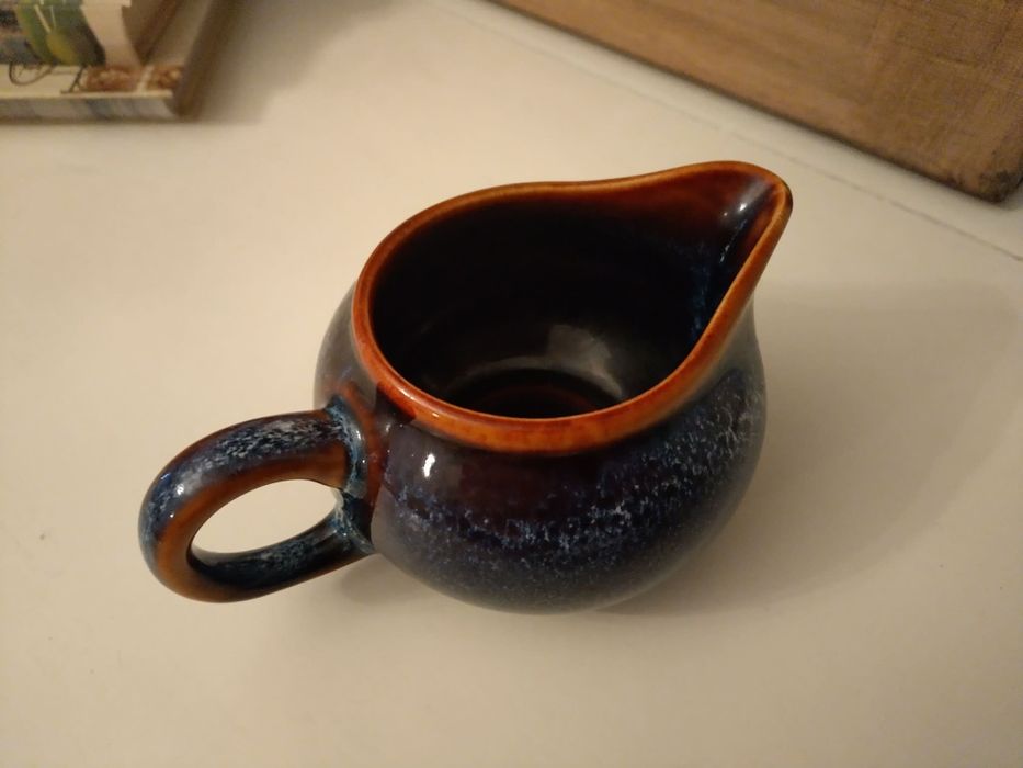 Дизайнерска Керамична каничка от Виетнам