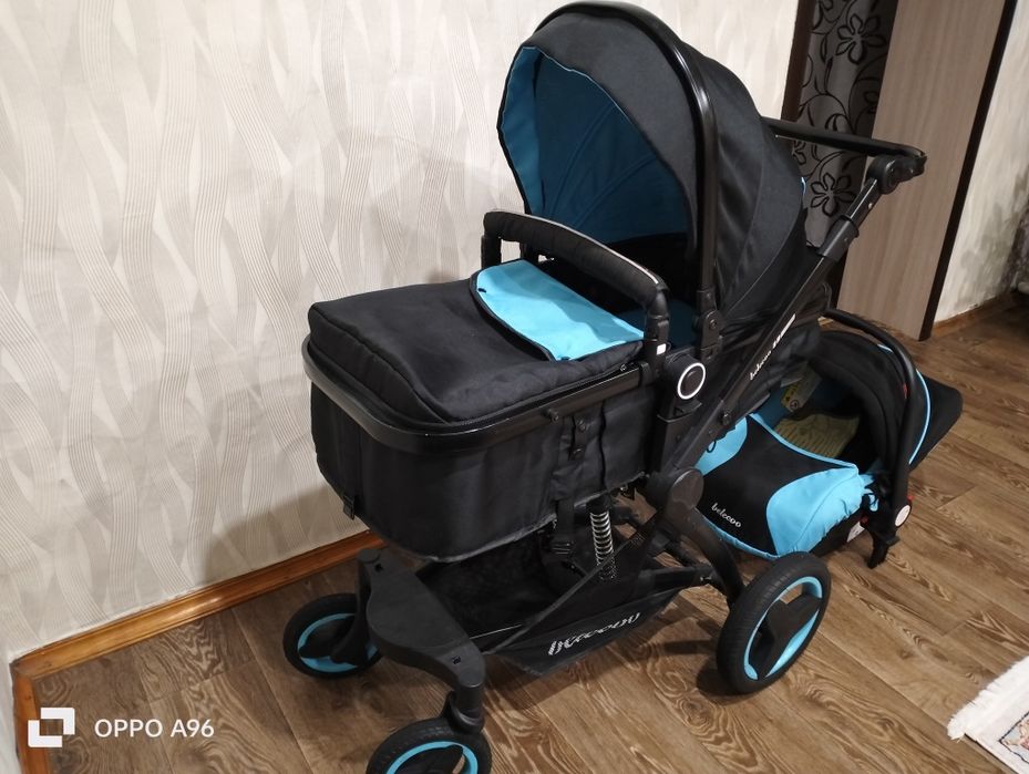 Коляска б/у в хорошем состоянии