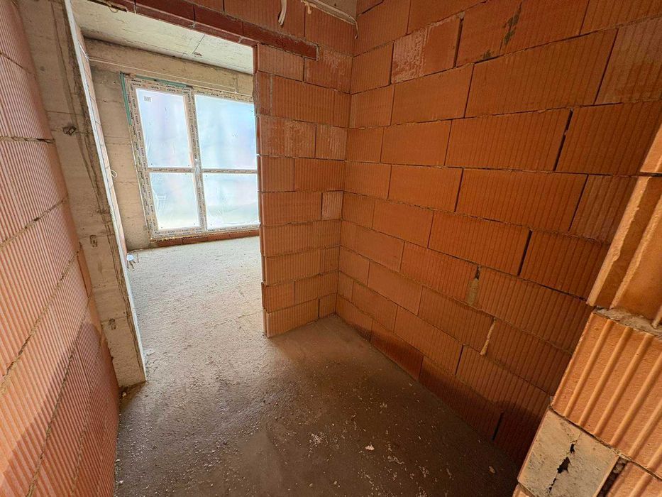 Тристаен с паркомясто, кв. Виница