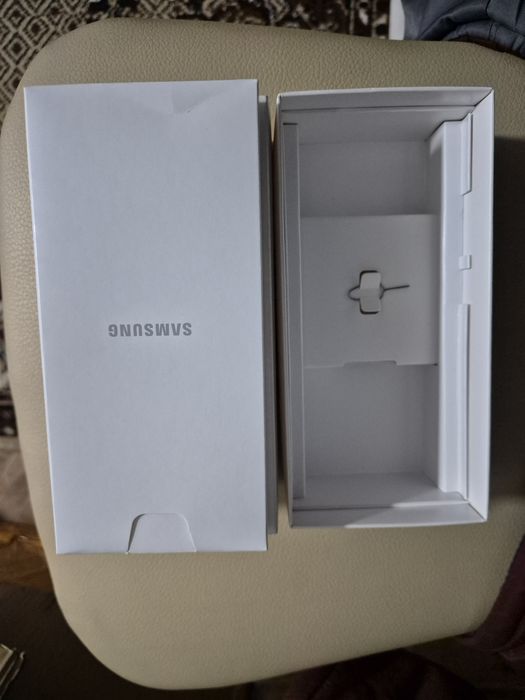 Телефон БУ Samsung Galaxy A32, 64gb.