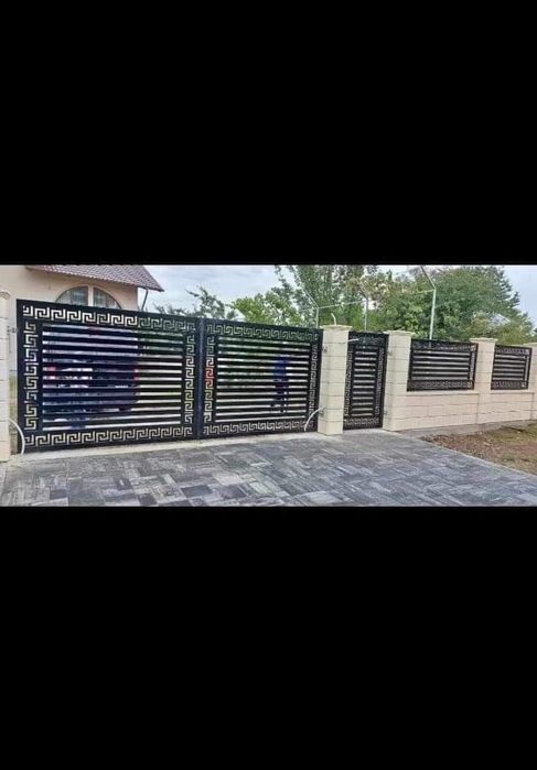 Porți, panouri de gard, balustrade din fier forjat.
