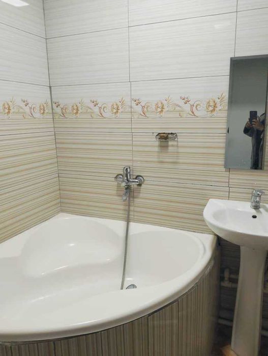 2xonali 5etajda joylashgan yangi jixozlangan kvartira ijaraga