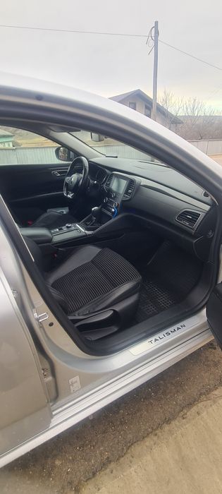 De vanzare RenaultTalisman  model intens 8999€ neg.