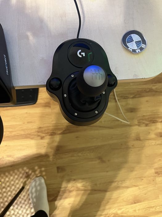 Vand volan logitech g923 trueforce x box one