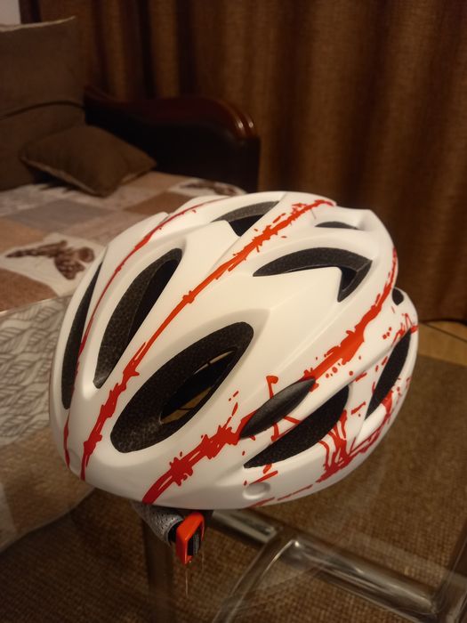 Vând Cască ciclism