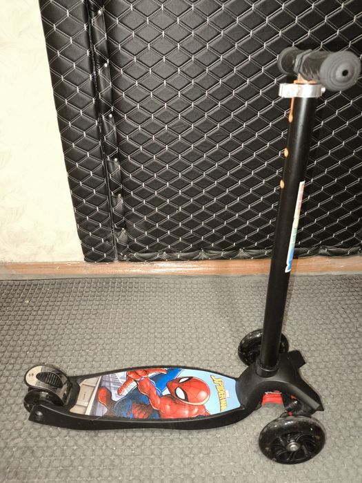 Самокат детский,НОВЫЙ
