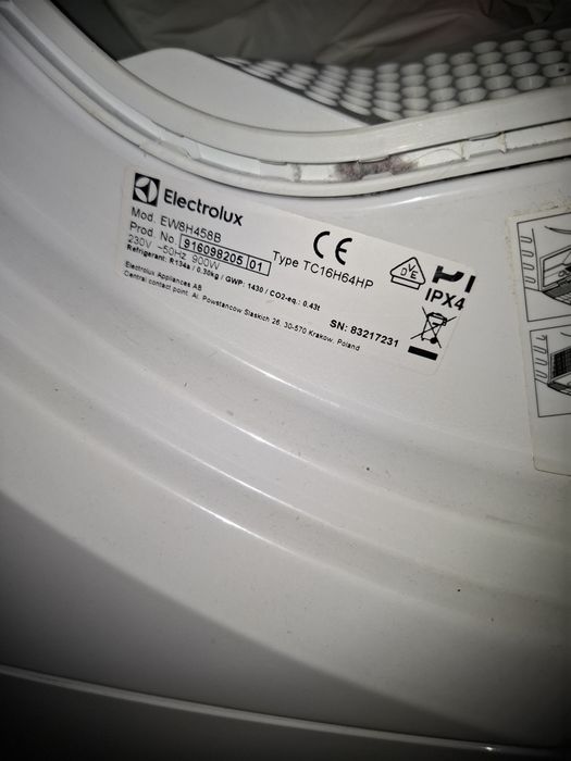 Uscator electrolux