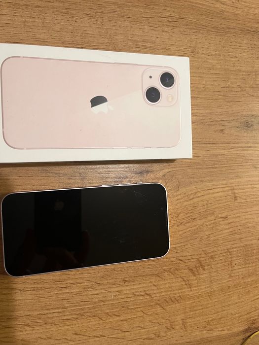 Телефон iPhone 13 mini
