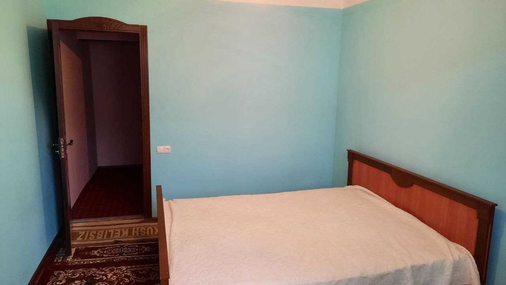 Сдается (ижирага) 2х ком кв на 2 этаже В Мархабо. Только семейным!