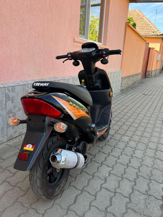 Vând Scuter 49cc