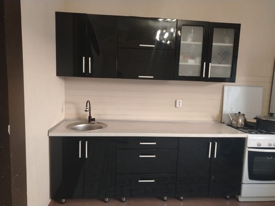 Кухня мебель продам