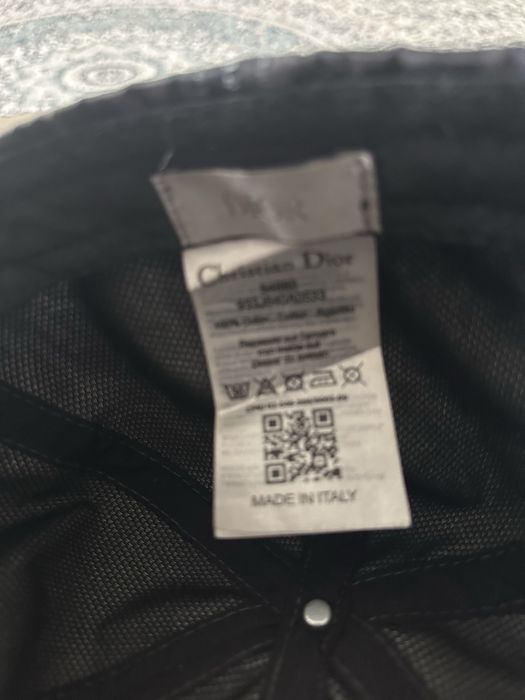 кепка диор в хорошом сост