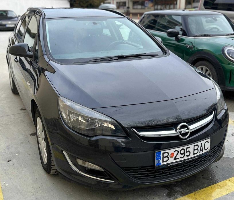 Opel Astra J 2013