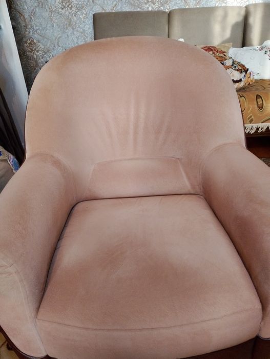 Продам вещи б.у не дорого цены уточняйте