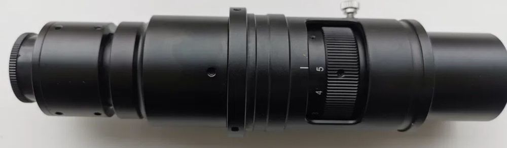 Obiectiv parfocal pentru camera de microscop