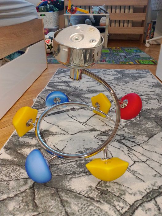 Детски полилей с звезди