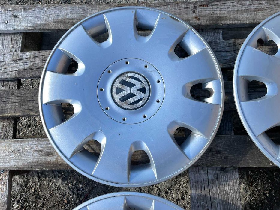 15 цола Тасове VW Touran Jetta Golf Volkswagen 1T0601147 Оригинал