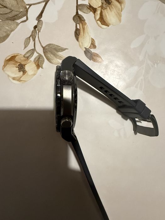 Huawei ultimate smart  часовник