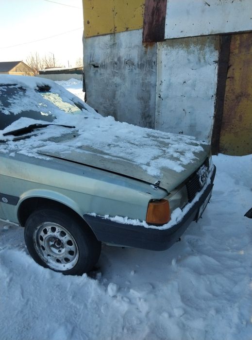 Продам машину Ауди 80 б2
