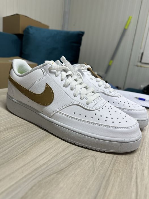 Сникърси NIKE W COURT Vision