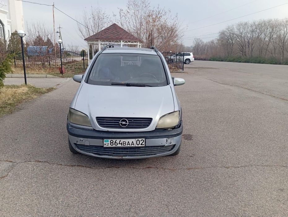 Opel Zafira 2000
