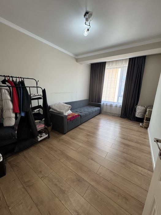 Подселение девушка