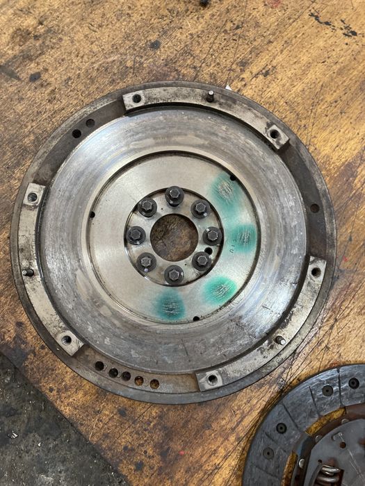 Chrysler voyager 2004година 2.5d Съединител комплект