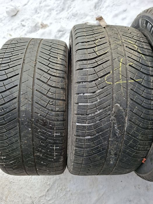 Продам шины 305/40/20=275/45/20 мишелин