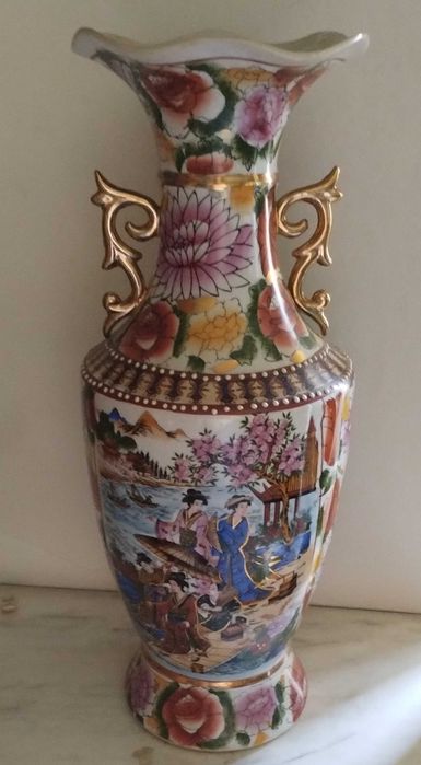 Vaza China portelan
