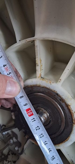 Продам стиральную машину