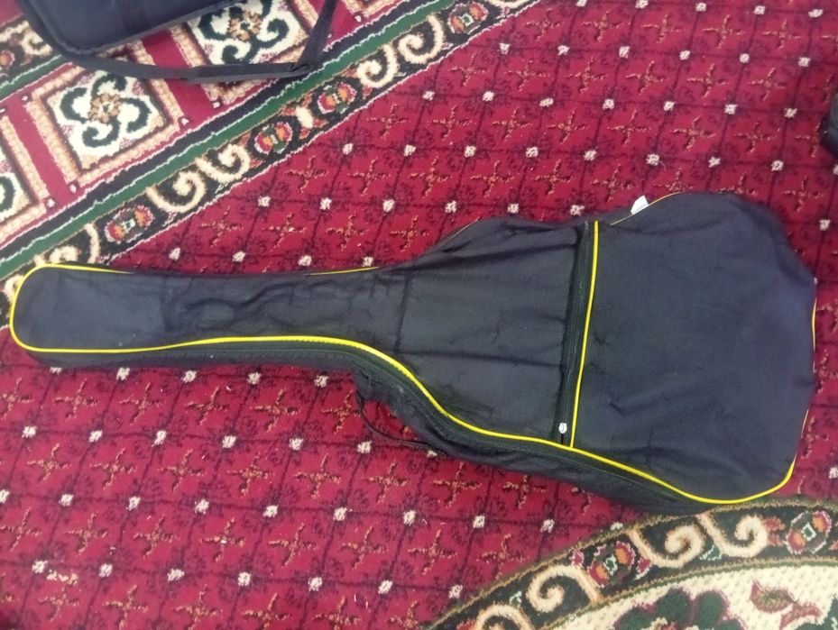 Gitara rocket va pedal