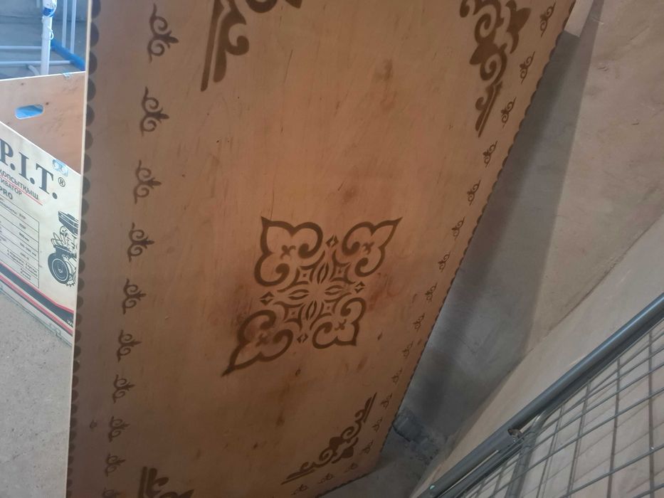 Продаю казахша стол