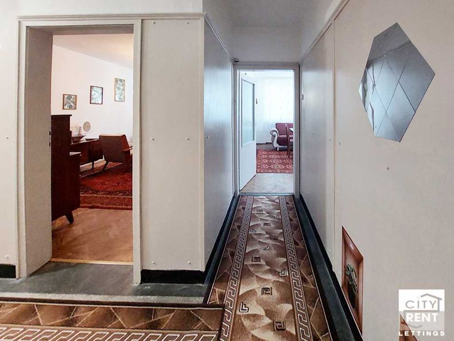 Дава се под наем Четиристаен апартамент в Велико Търново, Център - 99 кв.м за 500 € - Снимка #3