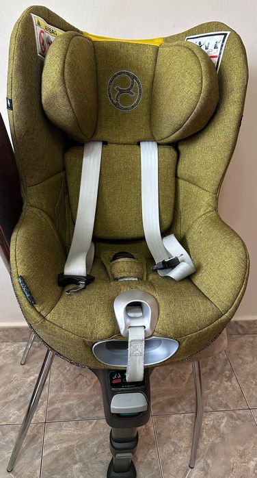 Столче за кола Cybex Sirona Z2 I-size plus + въртяща се isofix база