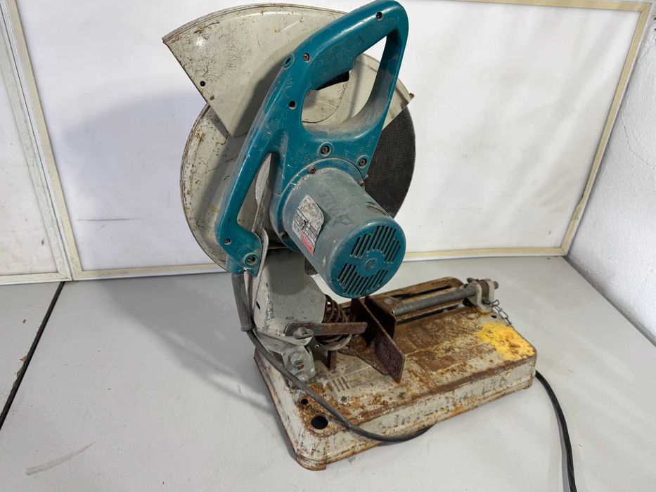 Циркуляр пендула - Makita 110 V / 1650 W / 355 mm